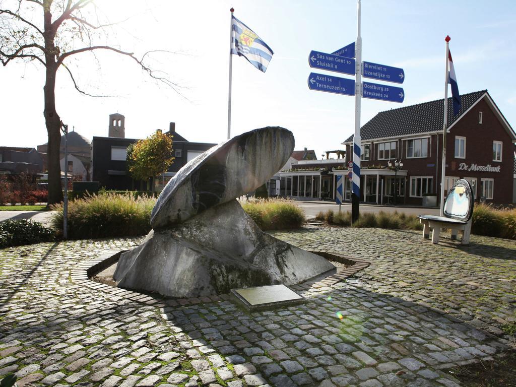 Vogelschor Hotell Terneuzen Exteriör bild